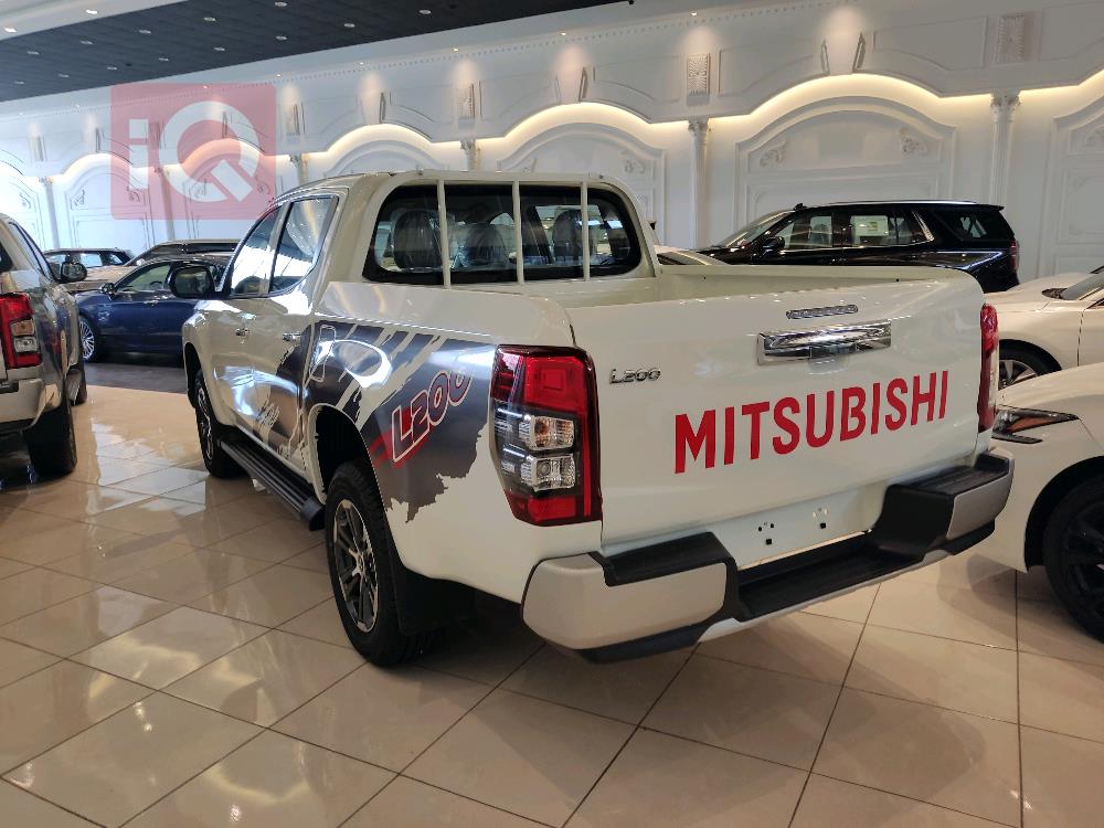 Mitsubishi L200
